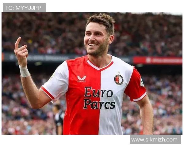 莫陆军迎战费耶诺德展现足球激情与战术智慧的巅峰对决 莫陆军迎战费耶诺德展现足球激情与战术智慧的巅峰对决